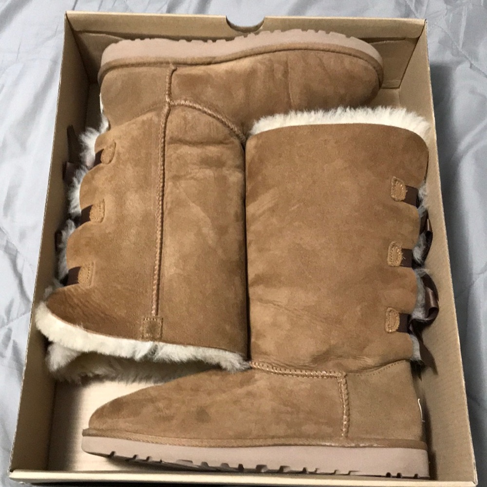 Women’s barely bow ugg boots
